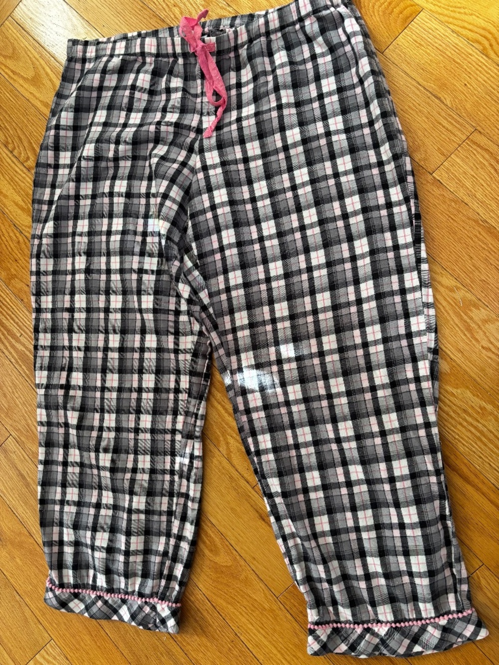 Victoria's Secret Plaid Pajama Pants (Size XL)